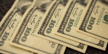 New Banking Regulations: What Every American Needs to Know for 2024