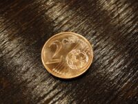 Experts Warn: Rising Inflation Could Slash Your Investment Returns in 2023